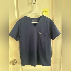 Figs Scrub Top